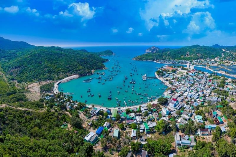 Ninh Thuan tourist destinations in 2023: Where to go and what to do?